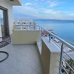 Lovely 2-bedroom With Seaview, Location Big Sea Balcony Apartment
