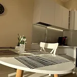 Apartment Lovely 2-bedroom With Seaview, Location Big Sea Balcony *