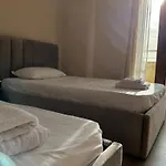Lovely 2-bedroom With Seaview, Location Big Sea Balcony