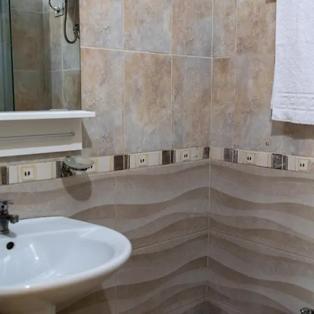 Lovely 2-bedroom With Seaview, Location Big Sea Balcony Durrës