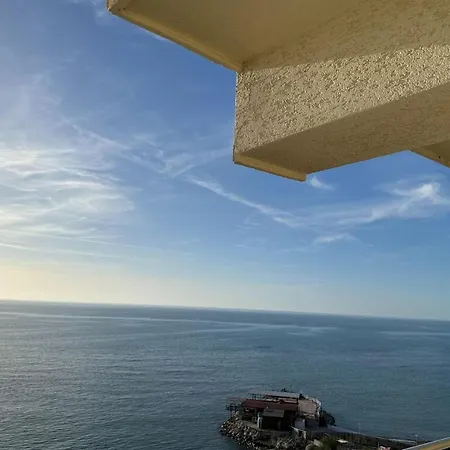 Lovely 2-bedroom With Seaview, Location Big Sea Balcony *