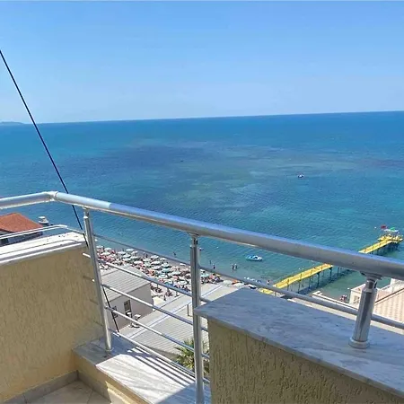 Lovely 2-bedroom With Seaview, Location Big Sea Balcony Apartamento