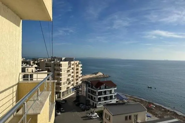 Lovely 2-bedroom With Seaview, Location Big Sea Balcony Apartamento *