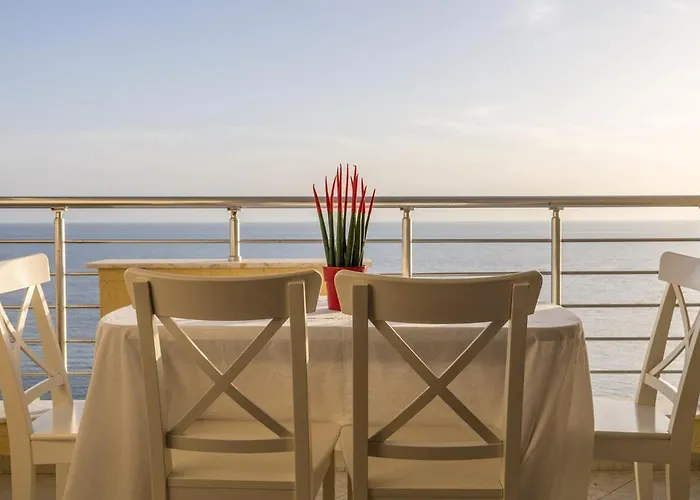 Apartamento Lovely 2-bedroom With Seaview, Location Big Sea Balcony Durrës