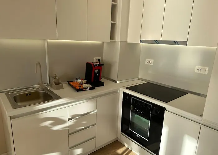 Lovely 2-bedroom With Seaview, Location Big Sea Balcony Apartamento
