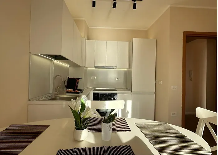 Apartamento Lovely 2-bedroom With Seaview, Location Big Sea Balcony Durrës