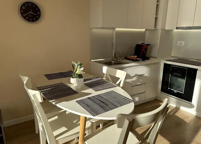 Lovely 2-bedroom With Seaview, Location Big Sea Balcony Apartamento Durrës